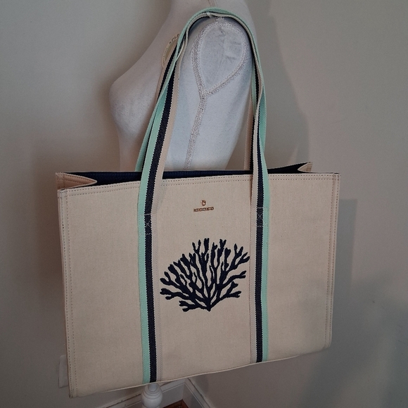 Spartina 449 Cream and Black Coral Tote - Picture 8 of 10